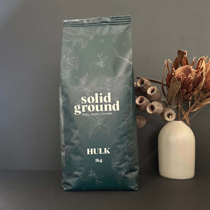 
            
                Load image into Gallery viewer, Hulk Blend 1kg Bag - Solid Ground Roasters
            
        